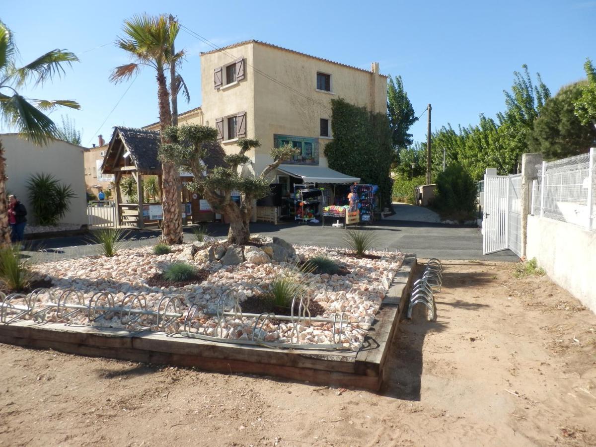 Hotel Camping Les Sables Du Midi Valras-Plage Esterno foto