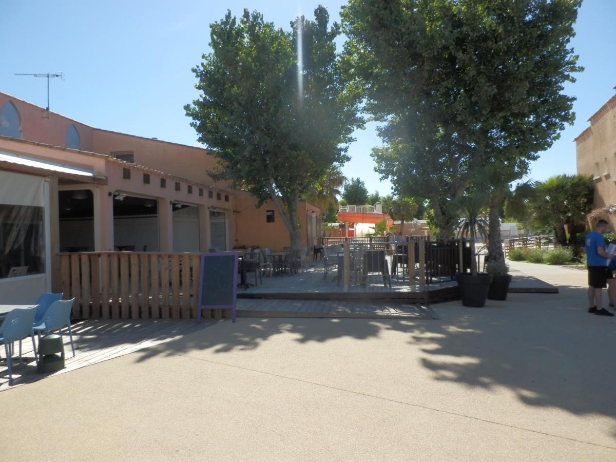 Hotel Camping Les Sables Du Midi Valras-Plage Esterno foto