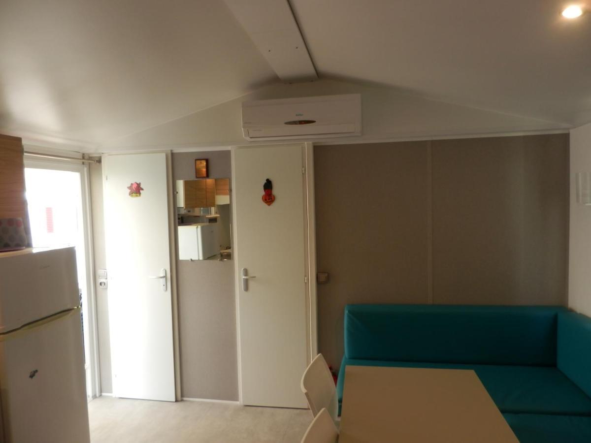 Hotel Camping Les Sables Du Midi Valras-Plage Esterno foto