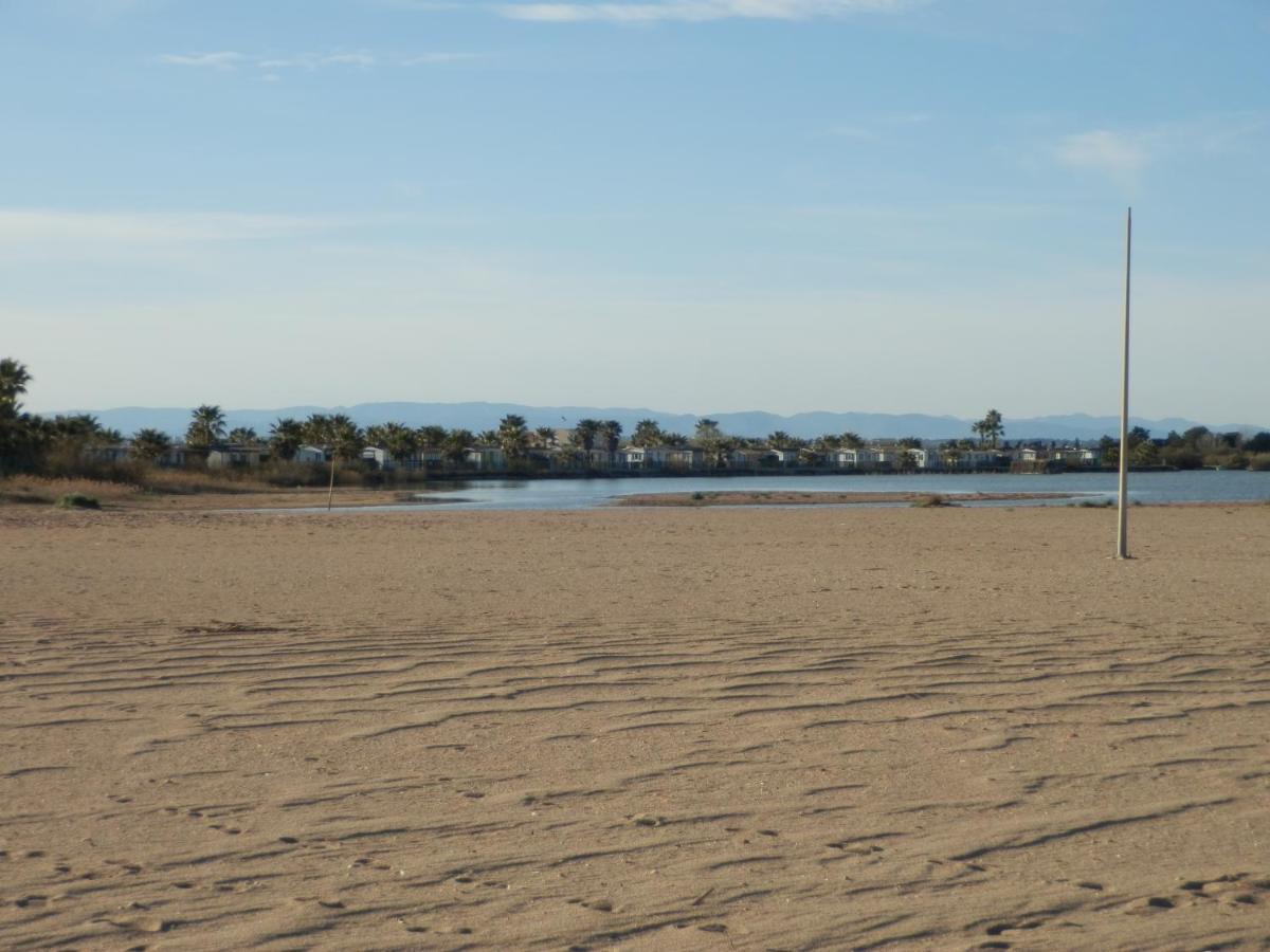 Hotel Camping Les Sables Du Midi Valras-Plage Esterno foto