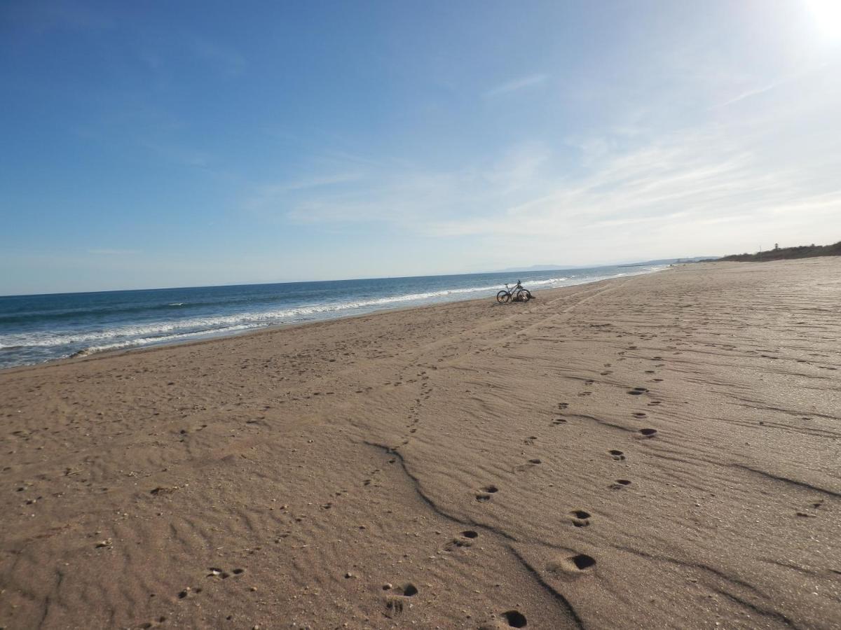 Hotel Camping Les Sables Du Midi Valras-Plage Esterno foto
